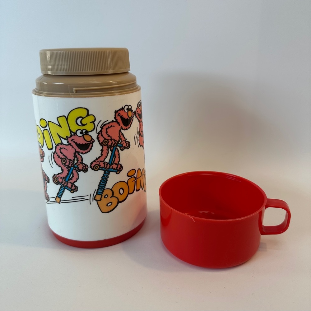 VTG Aladdin Elmo‎ Sesame Steet Thermos with Cup Lid Boing Complete Collectible